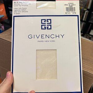 Vintage Givenchy Body Gleamers 157 SZ A Ivory Ultra Sheer Control Pantyhose NWT